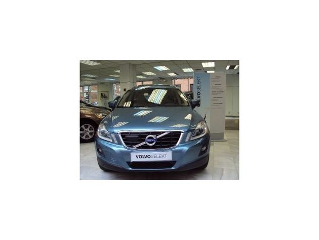 VOLVO XC60 T6 SUMMUM