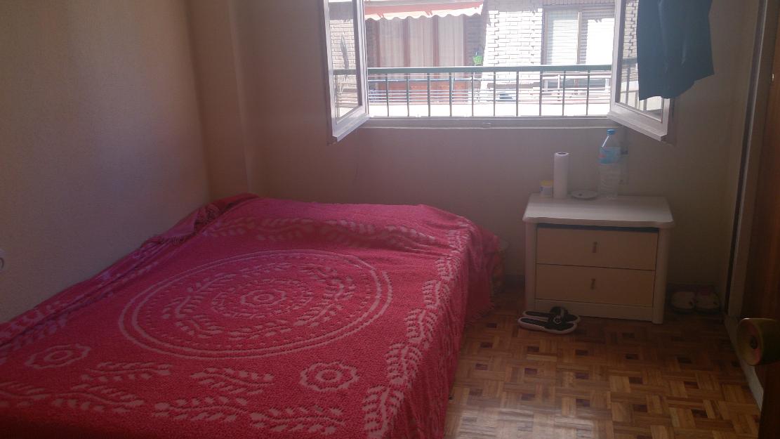 habitacion den alkiler en av salamnca centro alicante 135 gastos incluidos