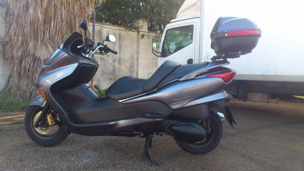 Honda forza  250 cc ABS impecable