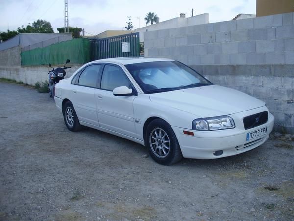 VOLVO S80 2500 TDI 140 CV