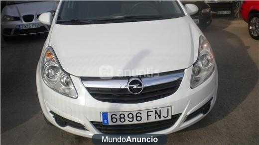 Opel Corsa Essentia 1.2