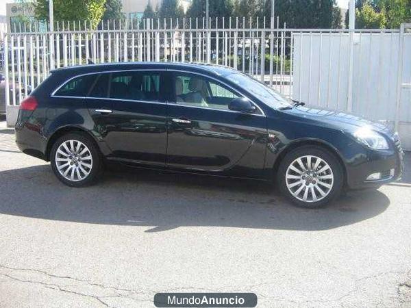 Opel Insignia ST 2.0CDTI Cosmo EcoE 160cv 4