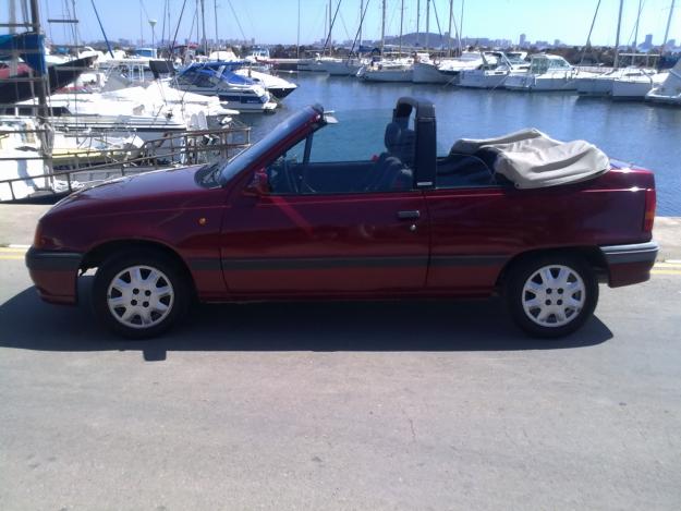 se  vende  cabrio   opel kadett 1.6 bertone