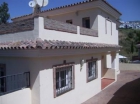 Chalet con 4 dormitorios se vende en Mijas Costa, Costa del Sol - mejor precio | unprecio.es