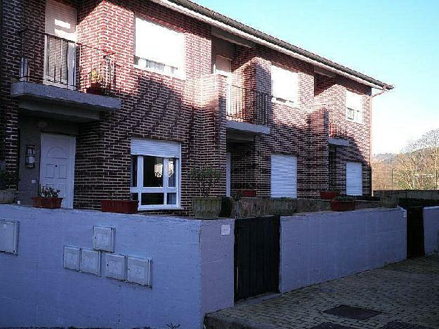 Casa pareada en San Felices de Buelna