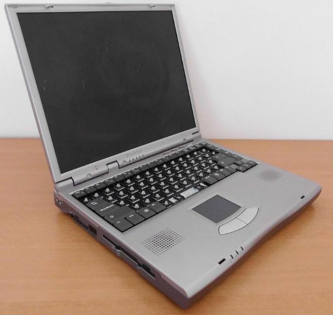 Ordenador Portatil Notebook Computer 2200T Averiado