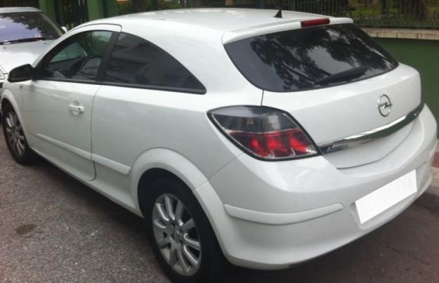 Se vende Opel Astra por situacion economica.