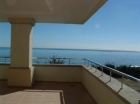 Apartamento con 3 dormitorios se vende en Estepona, Costa del Sol - mejor precio | unprecio.es