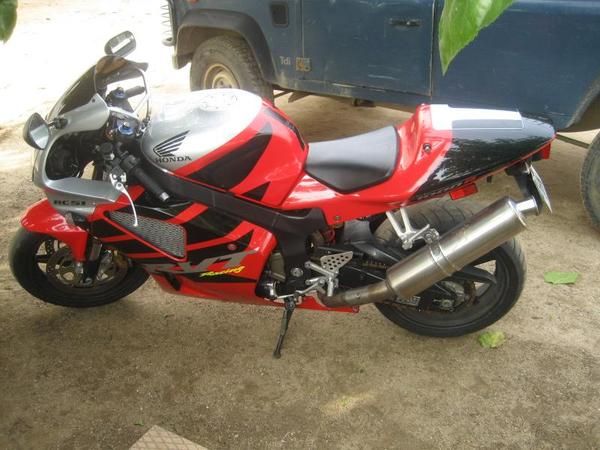 HONDA RC 51 (MADE IN USA) IMPORTADA