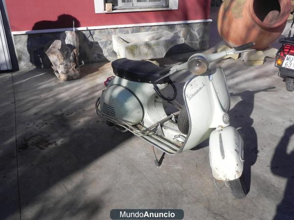 VENDO VESPA 125 CC