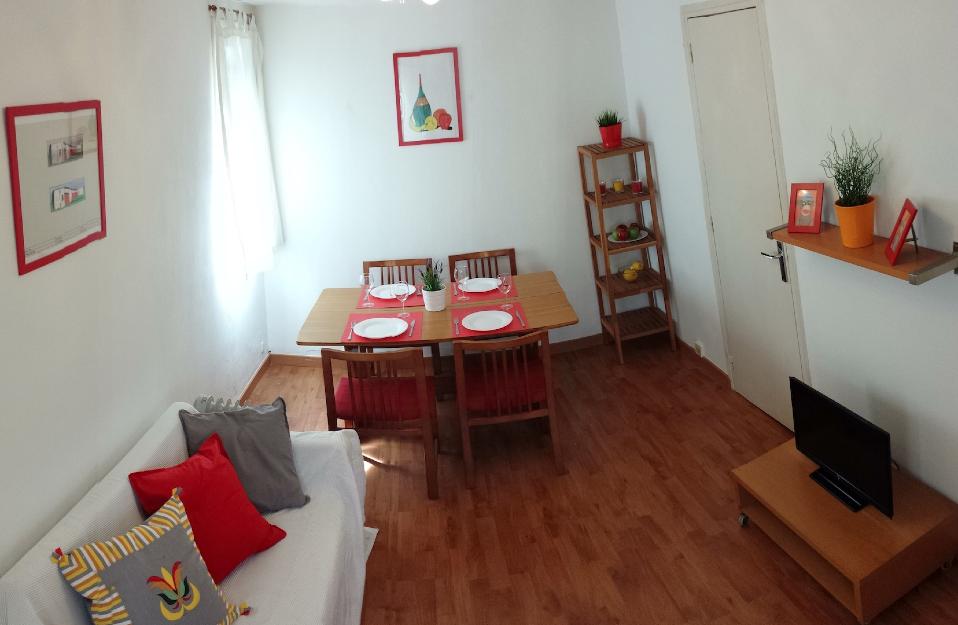 Apartamento en Barcelona Centrico con Terraza Super Acogedor