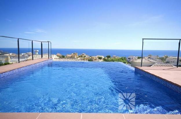 Chalet en venta en Benitachell/Benitatxell, Alicante (Costa Blanca)