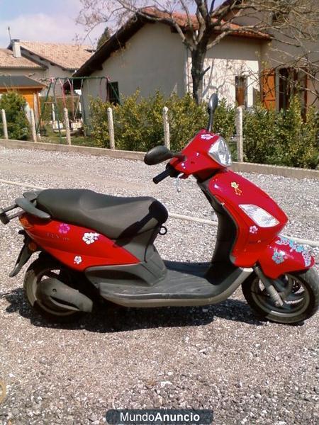 VENDO PIAGGIO FLY 125