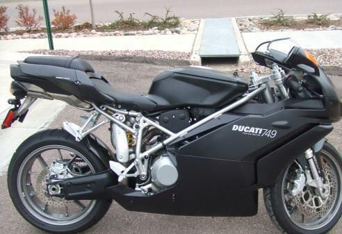 2006 Ducati Superbike 749 Dark