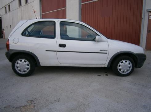 Opel Corsa 1.4 16V SPORT