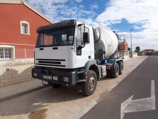 HORMIGONERA IVECO EUROTRAKKER