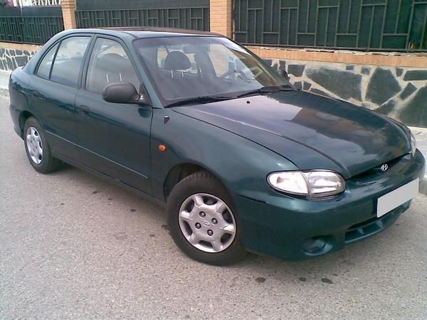 HYUNDAI ACCENT 1.5 GLS, 5 PUERTAS