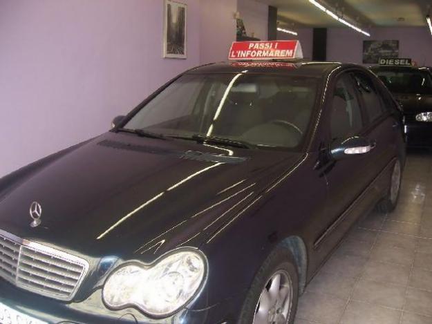 Comprar Mercedes C 220 Cdi '03 en Sabadell