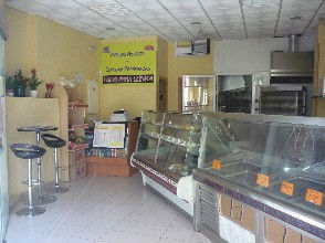 Local comercial con salida de humos alquilo