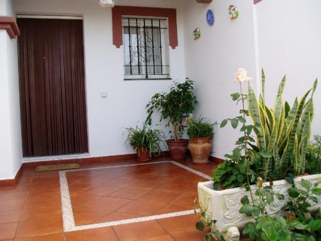 Vendo magnífico chalet en Chiclana (Cádiz)