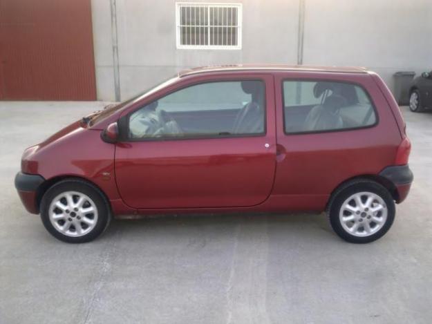 RENAULT Twingo 1.2-todos extras-BAJO CONSUMO