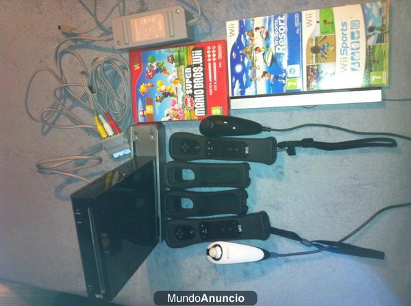 WII + 2 MANDOS + 2 NUNCHUK + 3 JUEGOS