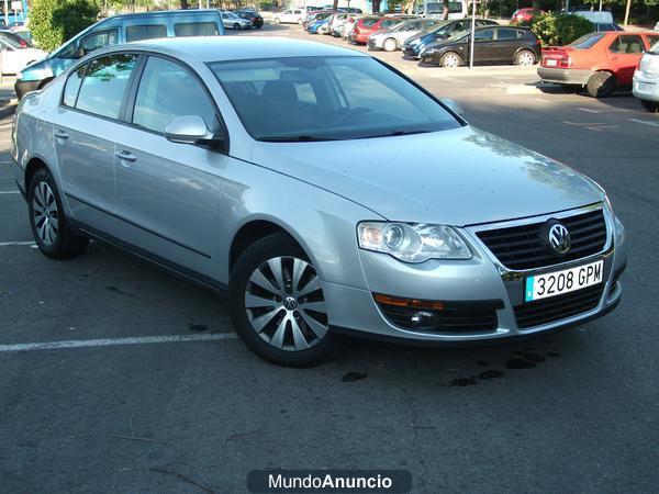 VENDO VOLKSWAGEN PASSAT 2.0 140 CV AÑO 2009