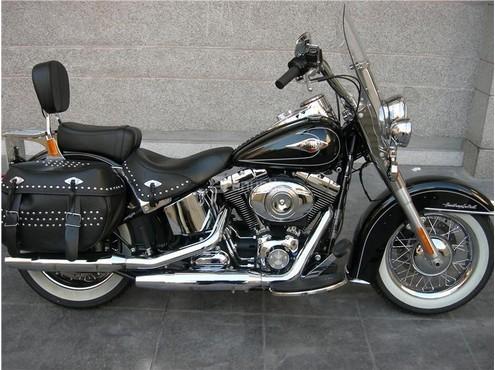 HARLEY DAVIDSON Softail Heritage Softail Classic