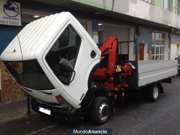 Nissan cabstar pluma grua caja fija