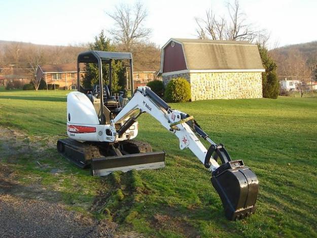 2009 BOBCAT - 425G