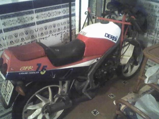 SE VENDE  MOTO BARATA INTERESADOS APROVECHAR OCASION