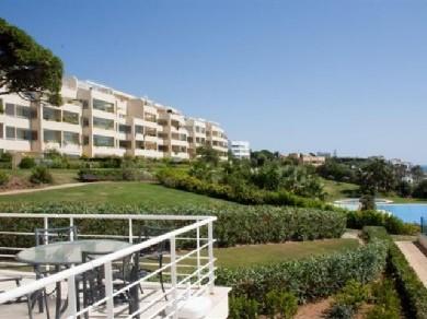 Apartamento con 3 dormitorios se vende en Marbella, Costa del Sol