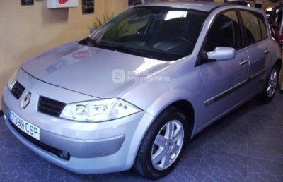 RENAULT MEGANE CONFORT DINAMIQUE 1.6 16V - TARRAGONA