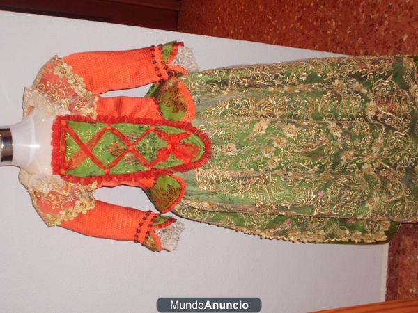 traje del siglo XVIII