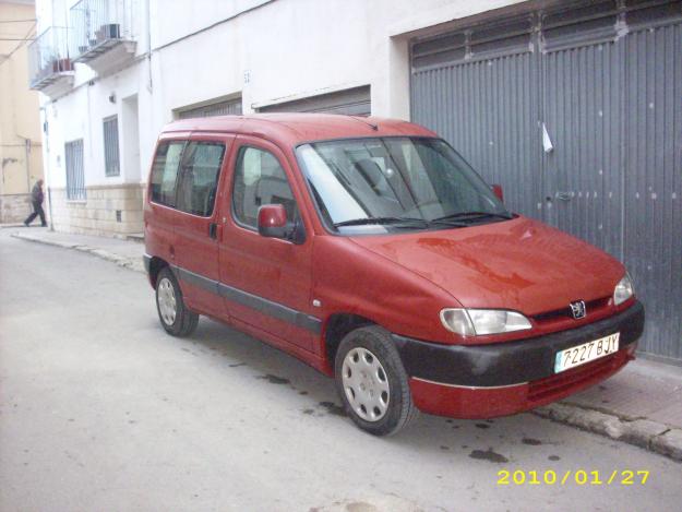 furgoneta peugeot patner combi