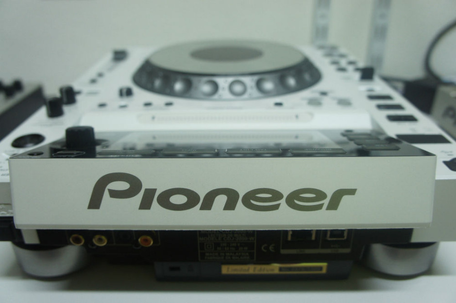 Pioneer cdj 2000 & nexus 900