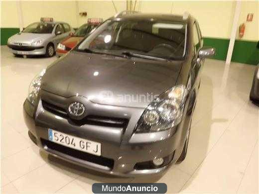 Toyota Corolla Verso 2.2 D4D 177 CV Sport