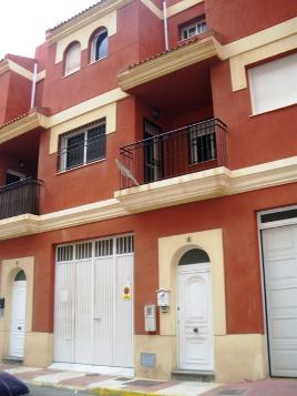 Casa adosada en Roquetas de Mar