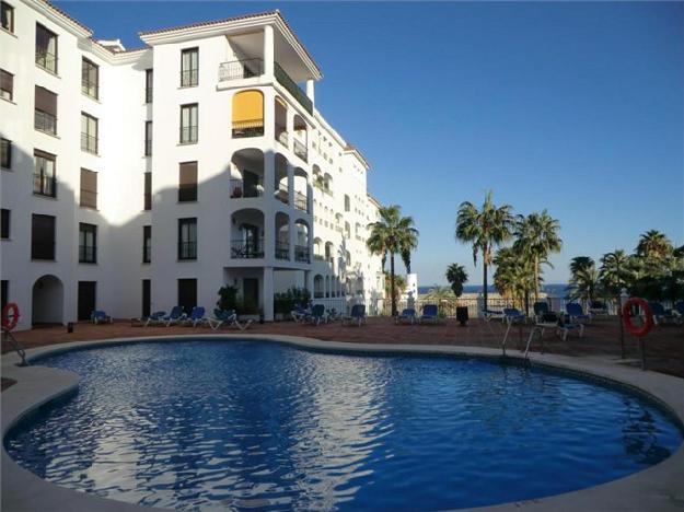 Apartamento en primera linea de playa, Puerto de la Duquesa