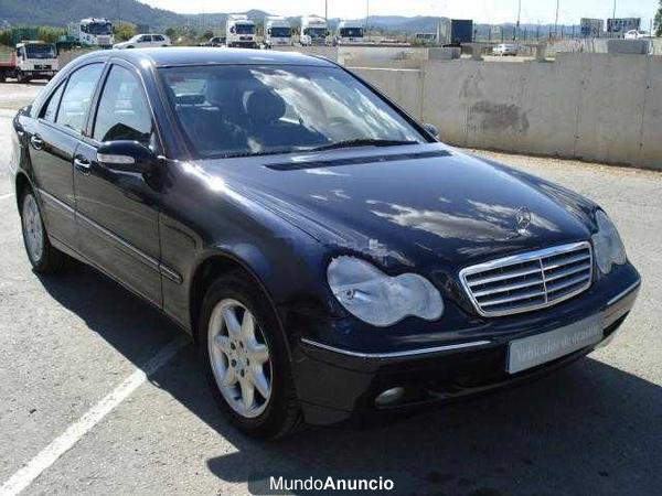 Mercedes-Benz C 240  Elegance LIBRO DE REVISI