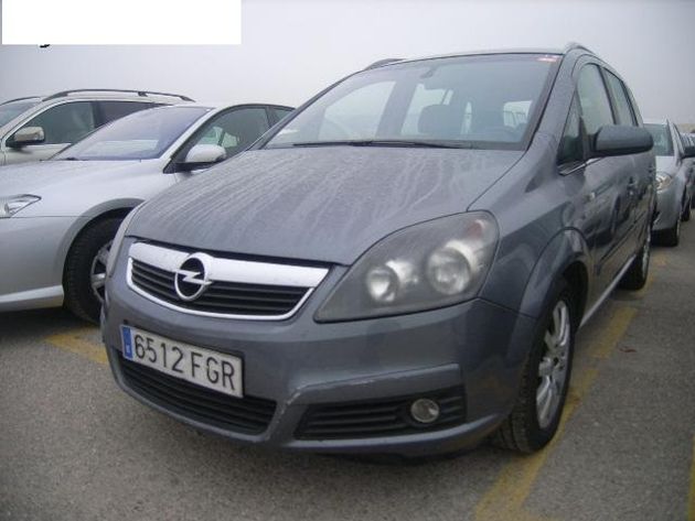 OPEL Zafira 1.9CDTi Cosmo 120