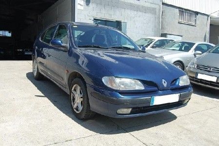 RENAULT MEGANE 1.9 DTI ALIZE 100CV. 5P. - Barcelona