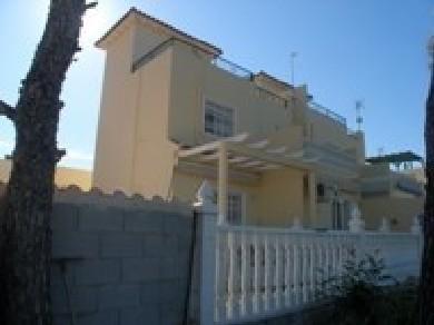 Chalet pareado con 3 dormitorios se vende en Ciudad Quesada, Costa Blanca