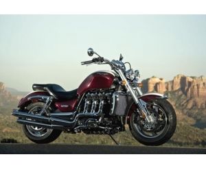 TRIUMPH ROCKET III CLASSIC