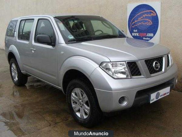 Nissan Pathfinder 2.5dCi XE 5pl.