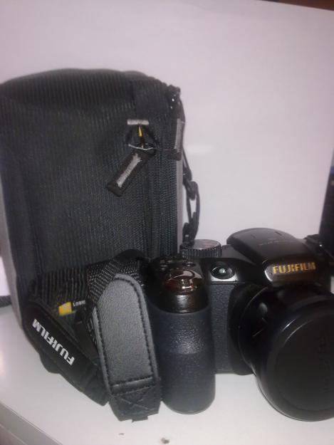 SEMIREFLEX FUJIFILM FINEPIX S2800 HD-NUEVO-