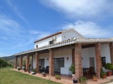 Chalet con 4 dormitorios se vende en Mijas Pueblo, Costa del Sol