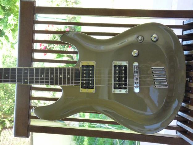 vendo guitarra electrica YAMAHA RGX 320 FZ