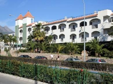 Apartamento con 2 dormitorios se vende en Nerja, Costa del Sol, Axarquia