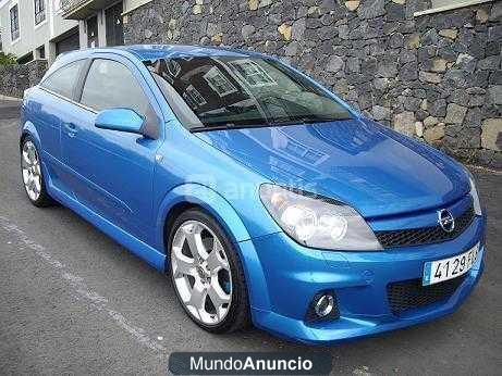 Opel Astra GTC 2.0 Turbo 240 CV OPC